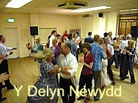 Welsh folk dance "Y Delyn Newydd" (The New Harp).