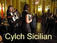 Click for video. The dance is Sicilian Circle, Cylch Sicilian.