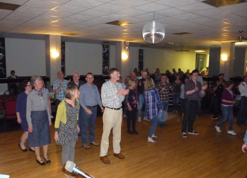 Pluck & Squeeze plus Boycezone at the Alzheimer's Society Cymru barn dance at the Earl Haig 2017.