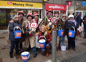 Click for photos of the Wales - New Zealand day, collecting for Tenovus.